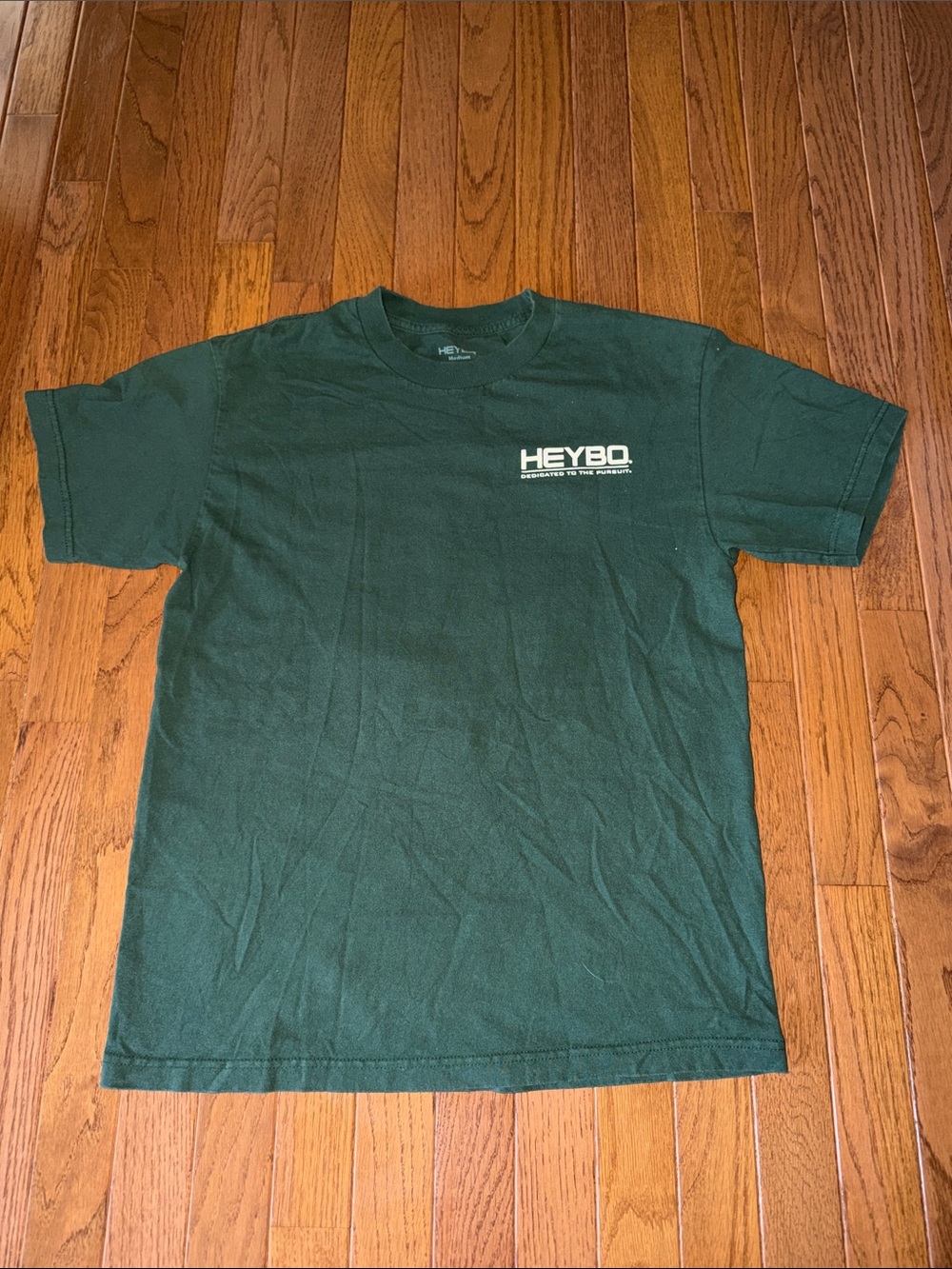 Heybo Men's Short Sleeve Tee in Dark Green